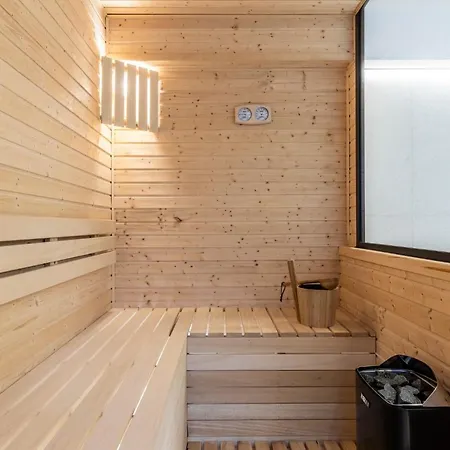 Apartment Male Zywczanskie
