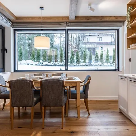 Apartment Male Zywczanskie *